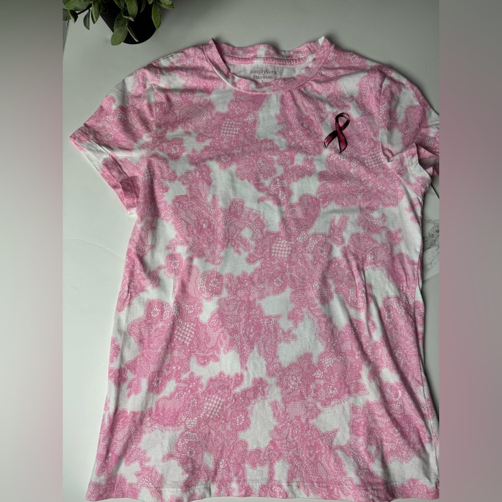 Simply Vera - Vera Wang size large 100% cotton breast, cancer shirt.